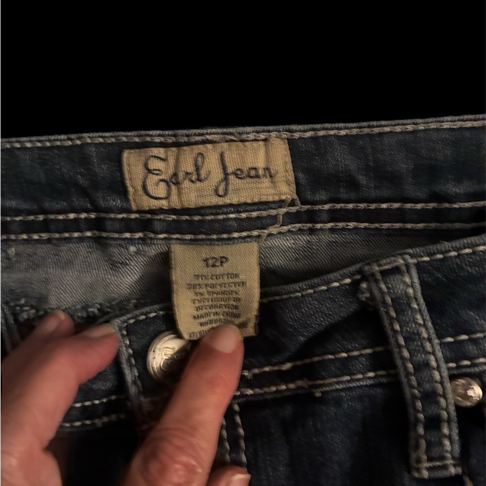 Earl Jeans Dark Flare Denim - Picture 3 of 4